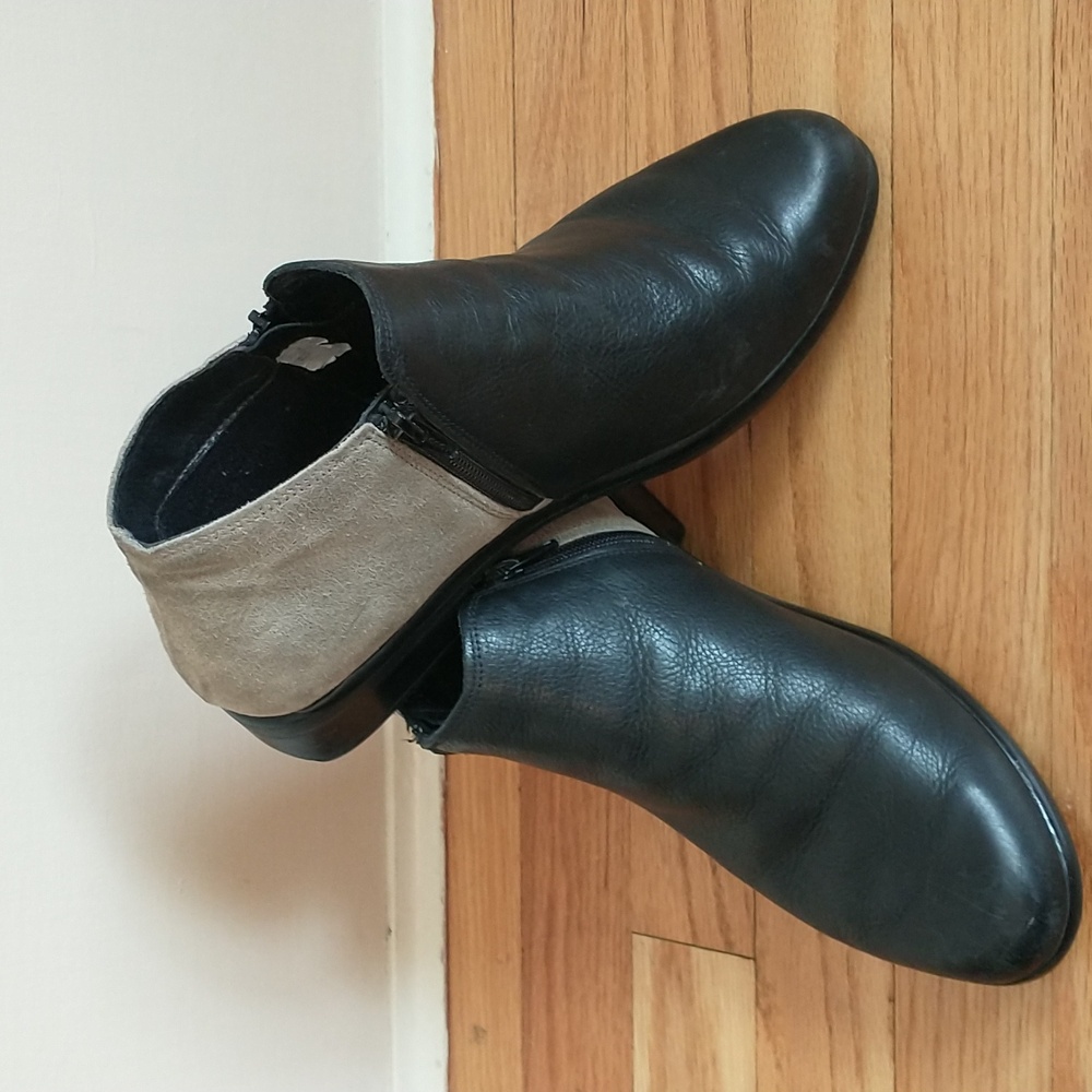 Naot‎ Helm Bootie